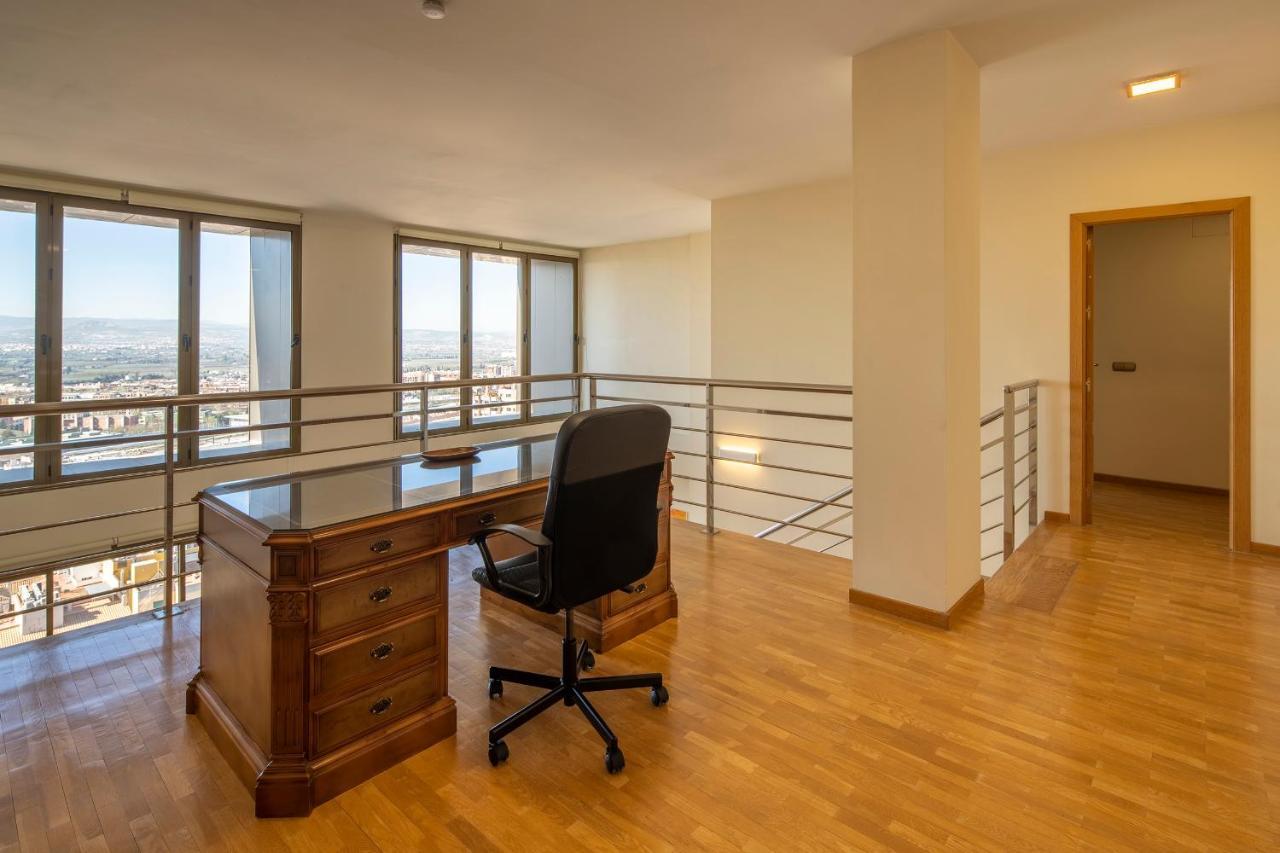 Atico Top Granada, Penthouse, 18-19Th Floor, City Centre, Views, Terrace, Free Parking Exterior photo