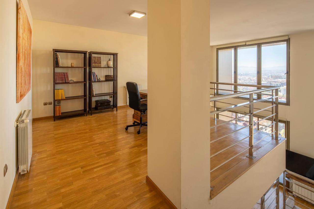 Atico Top Granada, Penthouse, 18-19Th Floor, City Centre, Views, Terrace, Free Parking Exterior photo